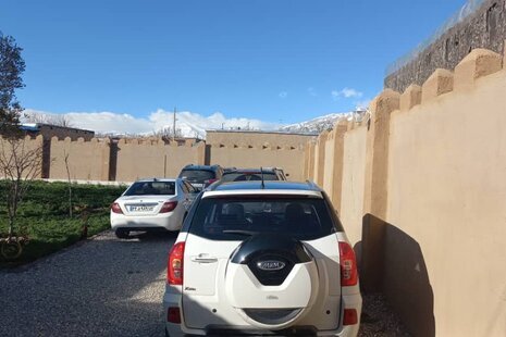 اتاق 3 در اقامتگاه بومگردی گندمان