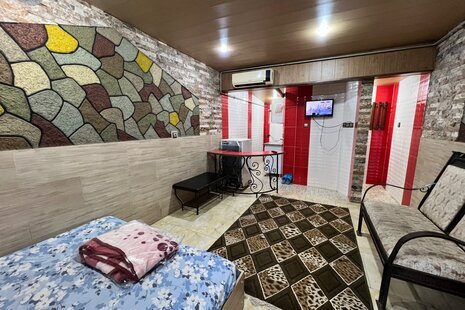 سوئیت خورشید 1 در بابلسر