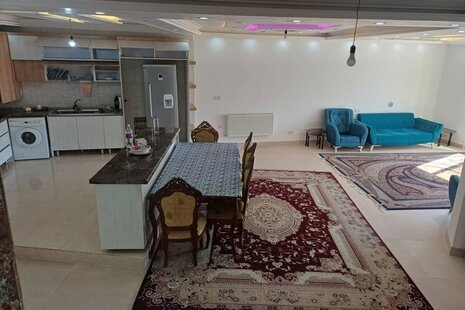 آپارتمان مبله سه خواب در صدرا