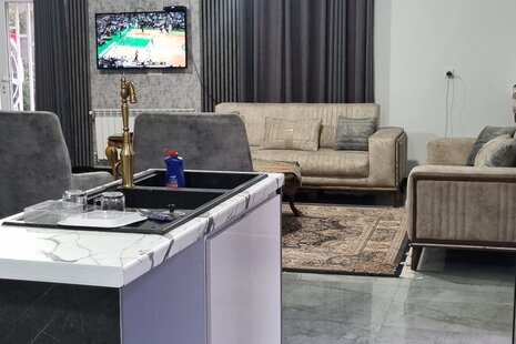 ویلا دوبلکس سه خواب عمارت گل رز در چهارباغ