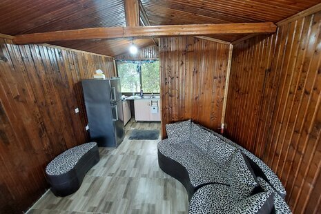 کلبه سوئیت چوبی نزدیک به ساحل در رامسر