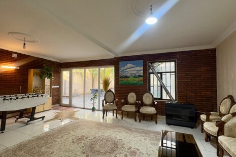 ویلا باغ استخردار مبله دوخواب مجنون در کردان