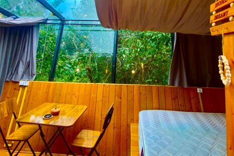 کلبه سقف شیشه ای مبله در سوادکوه