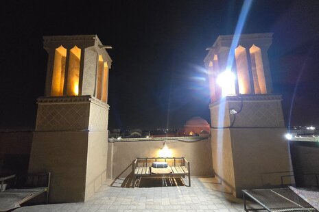 اتاق (10) در اقامتگاه بومگردی یزد