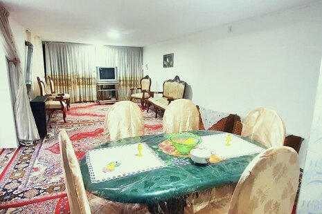 واحد تکخواب در طبقه همکف ویلای رحیم آباد