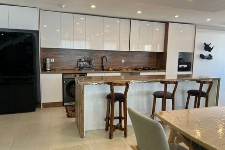 پنت هاوس دوبلکس سه خواب استخردار در کیش