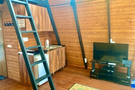 کلبه سوئیسی تکخواب میراث 1 در نور