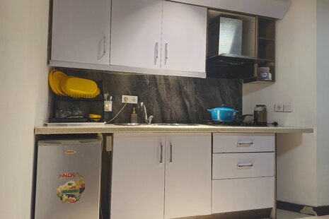 سوئیت مبله 3 هیرمند در کیش