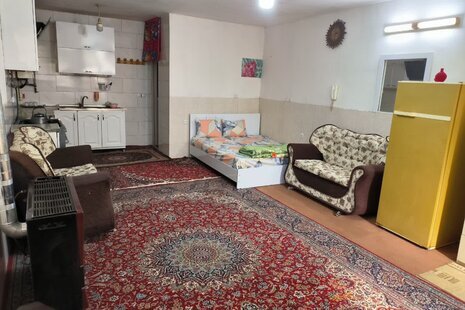 سوئیت 70 متری همکف گلشن در اصفهان