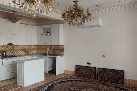 ویلا سنتی تکخواب هانا در کاشان