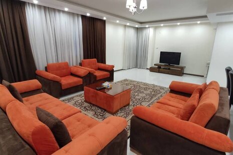 آپارتمان مبله دو خواب طبقه 4در شیراز