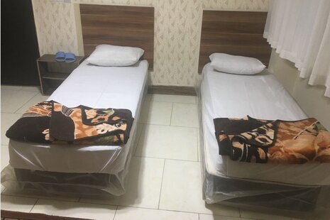 واحد تکخواب 5نفره در هتل آپارتمان در مشهد