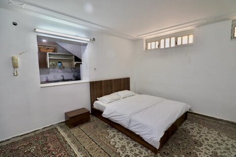 سوئیت مبله 35متری در شیراز (کاج3)