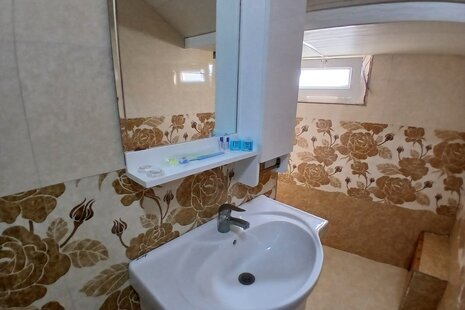 واحد مبله 203 در هتل تنکابن