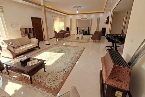 ویلا استخردار دوخواب عمارت گلشن در چهارباغ