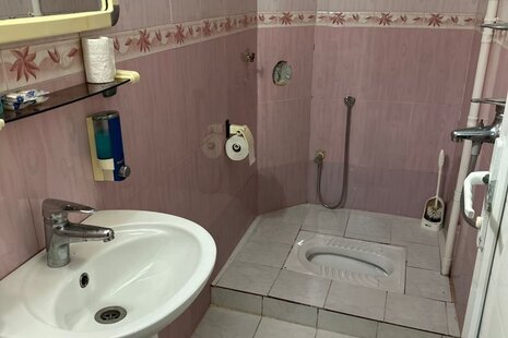 واحد تکخواب 106 در هتل آپارتمان قشم