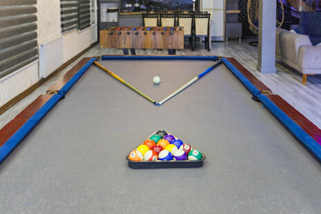 ویلا استخردار دوخواب مبله در چهارباغ