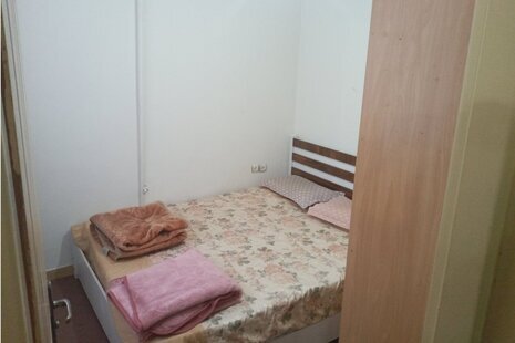 واحد مبله تکخواب در طبقه همکف ویلا رشت