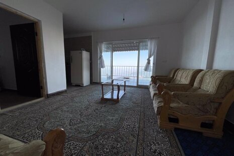 واحد در طبقه سوم طلوع باغ ویلا امل