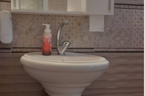 سوئیت 47 متری در اصفهان