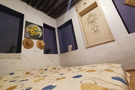 اتاق 3 نفره بابونه در بومگردی شیراز