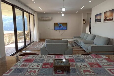 واحد مبله تکخواب در طبقه دوم ویلا در زیرآب