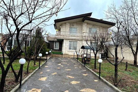 ویلا استخردار چهار خواب هانا در کردان