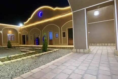 واحد 12 متری در اقامتگاه بوم گردی در کاشان