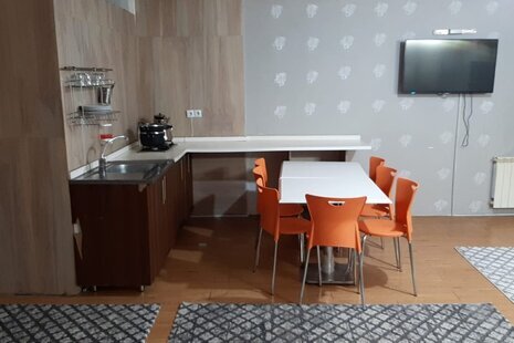 آپارتمان دو خواب نیما یوشیج در مشهد