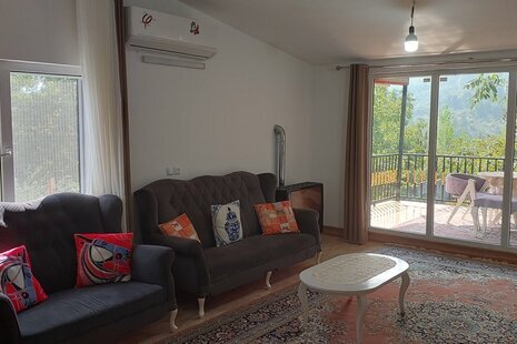 خانه جنگلی در مجاورت سد البرز