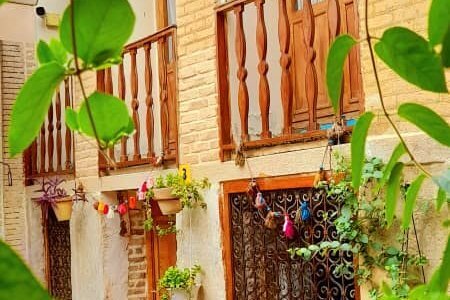 اتاق 3 در اقامتگاه بومگردی شیراز