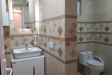 واحد مبله دوخواب در طبقه همکف ویلا  کاسپین در پره سر