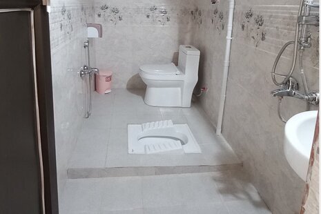 سوئیت افرا در اقامتگاه بومگردی شیرگاه