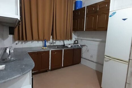 سوئیت 35 متری کرمی در خیابان امام خمینی