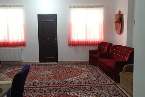 واحد دوخواب در طبقه اول ویلا در شفت