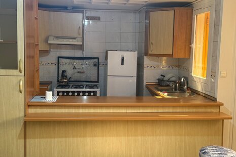 آپارتمان مبله تکخواب گلرخ در سعادت آباد