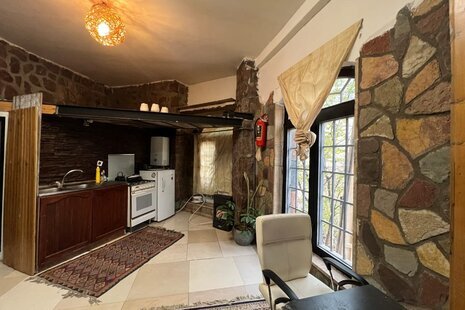 سوئیت مبله سنگی  در شمیرانات