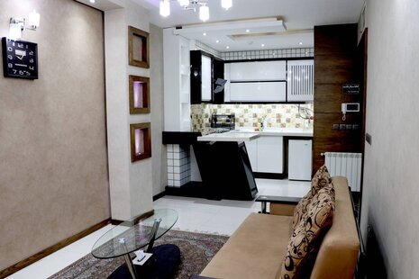 واحد 102 تکخواب لاولی روم (با صبحانه) در هتل آپارتمان اصفهان