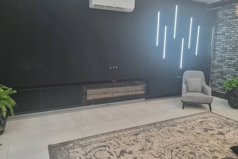 ویلا دوبلکس استخردار چهارخواب لوتوس در چهارباغ