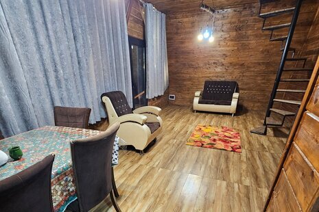 کلبه سوئیسی تکخواب حسام 2 در لاهیجان