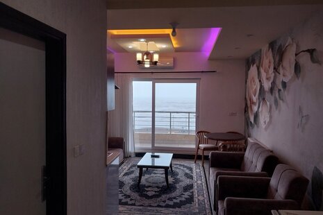 واحد تکخواب رو به دریا در هتل آپارتمان بابلسر