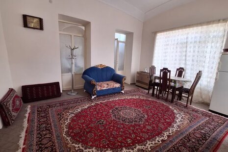 خانه سنتی ویلایی در کاشان