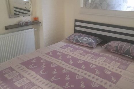 واحد تکخواب طبقه اول ویلا  ویو جنگل و دریا در رامسر