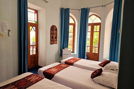 اتاق 15 متری گلبهار 5 دراقامتگاه بوم گردی اصفهان