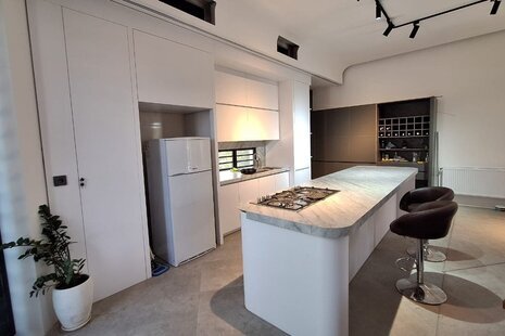 ویلا دوبلکس استخردار دوخواب در شیراز