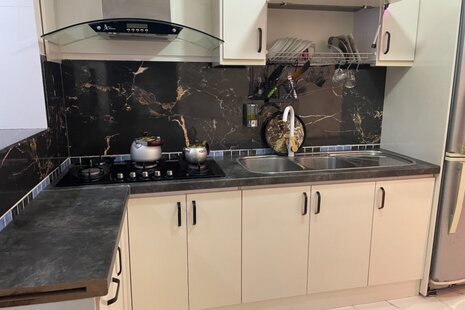 واحد تکخواب خورشیددر طبقه همکف ویلای تنکابن