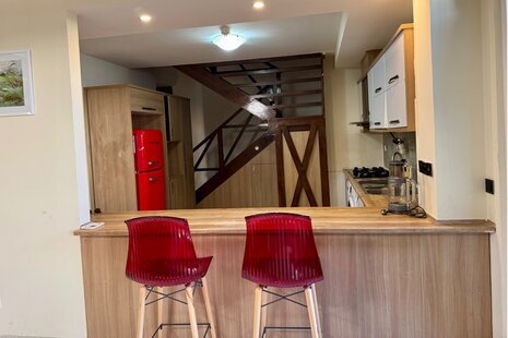 پنت هاوس دوبلکس جکوزی دار سه خواب سبز در کیش