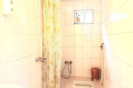 واحد تکخواب نیکوکار 1 در طبقه اول ویلای چالوس