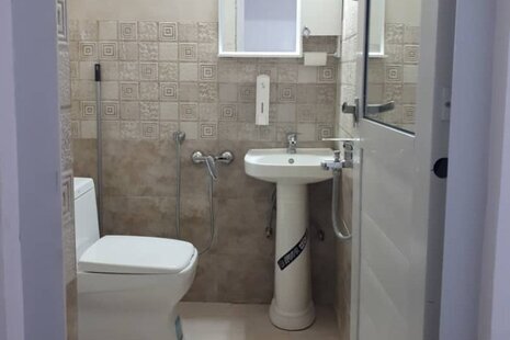 اتاق سه نفره ساحلی (7) در اقامتگاه بومگردی بوشهر