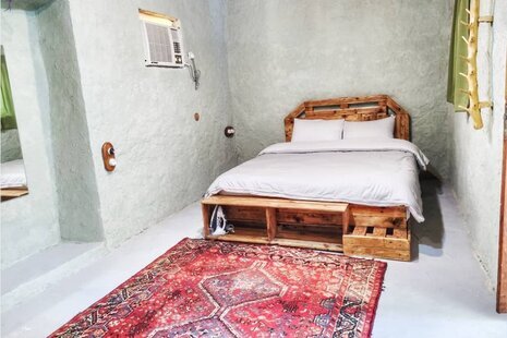 اتاق کهور در اقامتگاه بومگردی در قشم